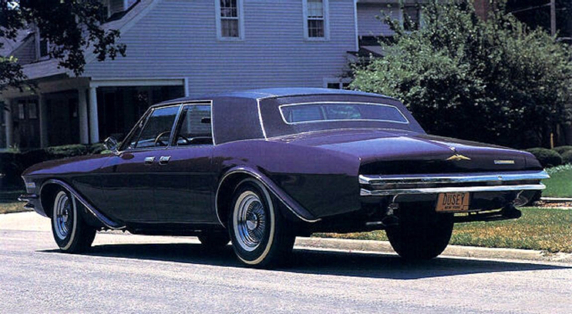 1966_Duesenberg_ModelDFourDoorConceptCarbyGhia_500ci_300HP_V-8 rear view